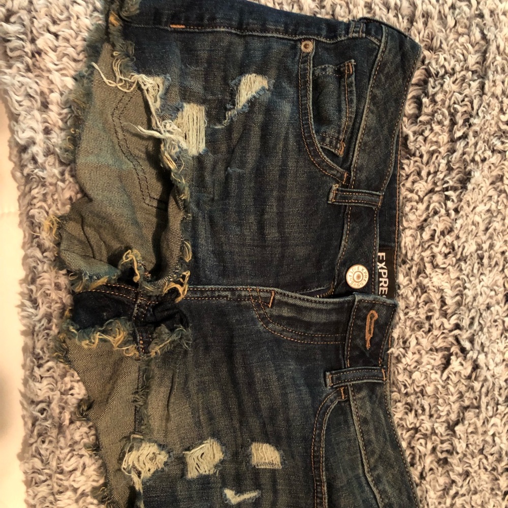 Express shortie shorts